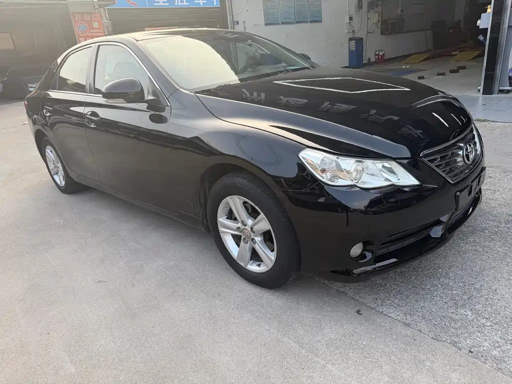 Toyota Reiz — миниатюра 2