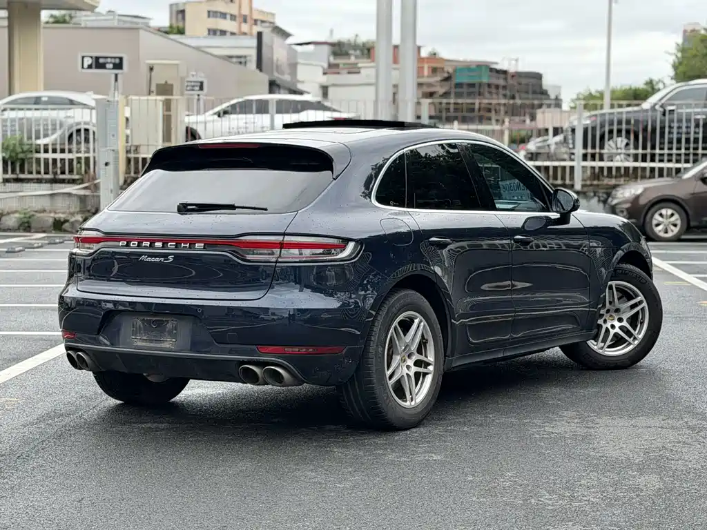 Porsche Macan — миниатюра 4
