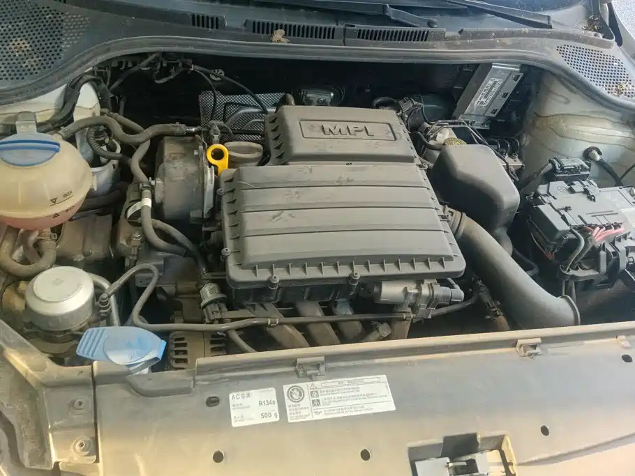 Volkswagen Santana — миниатюра 10