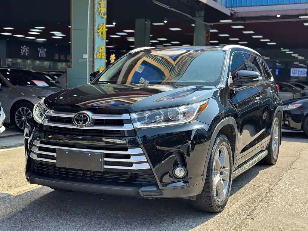 Toyota Highlander 2020