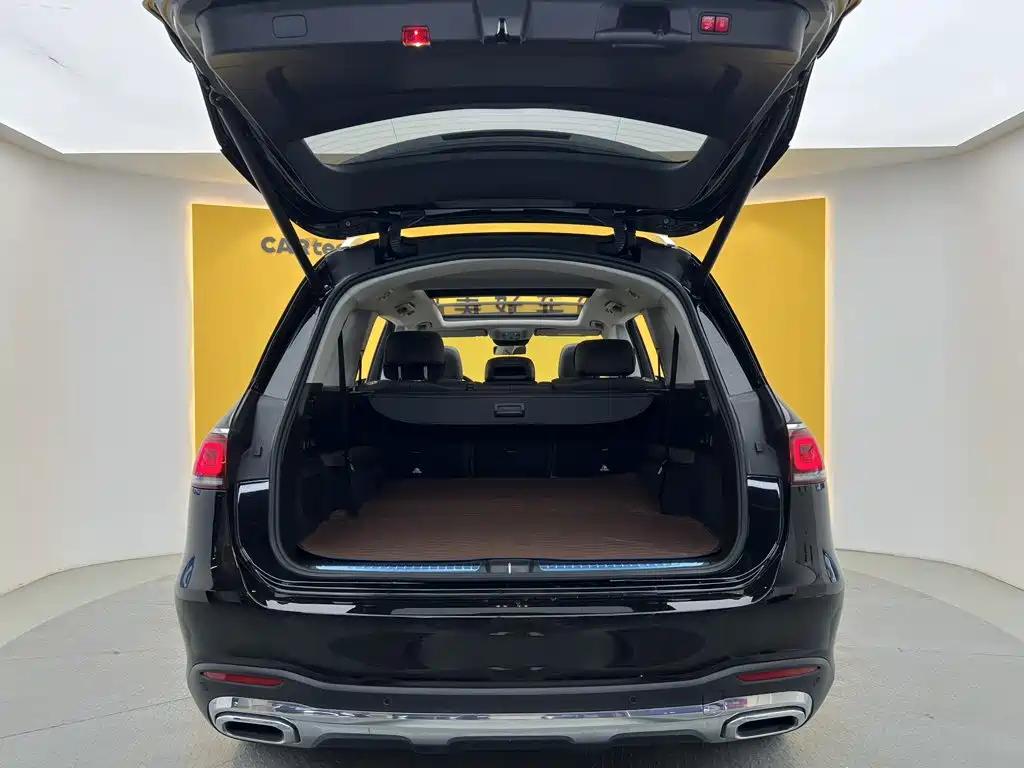 Mercedes-Benz GLS — миниатюра 4