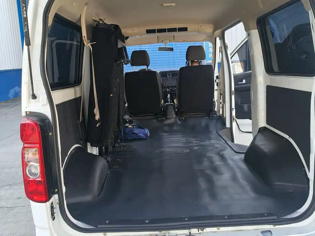 CHANGAN CHANGAN RUIXING M60