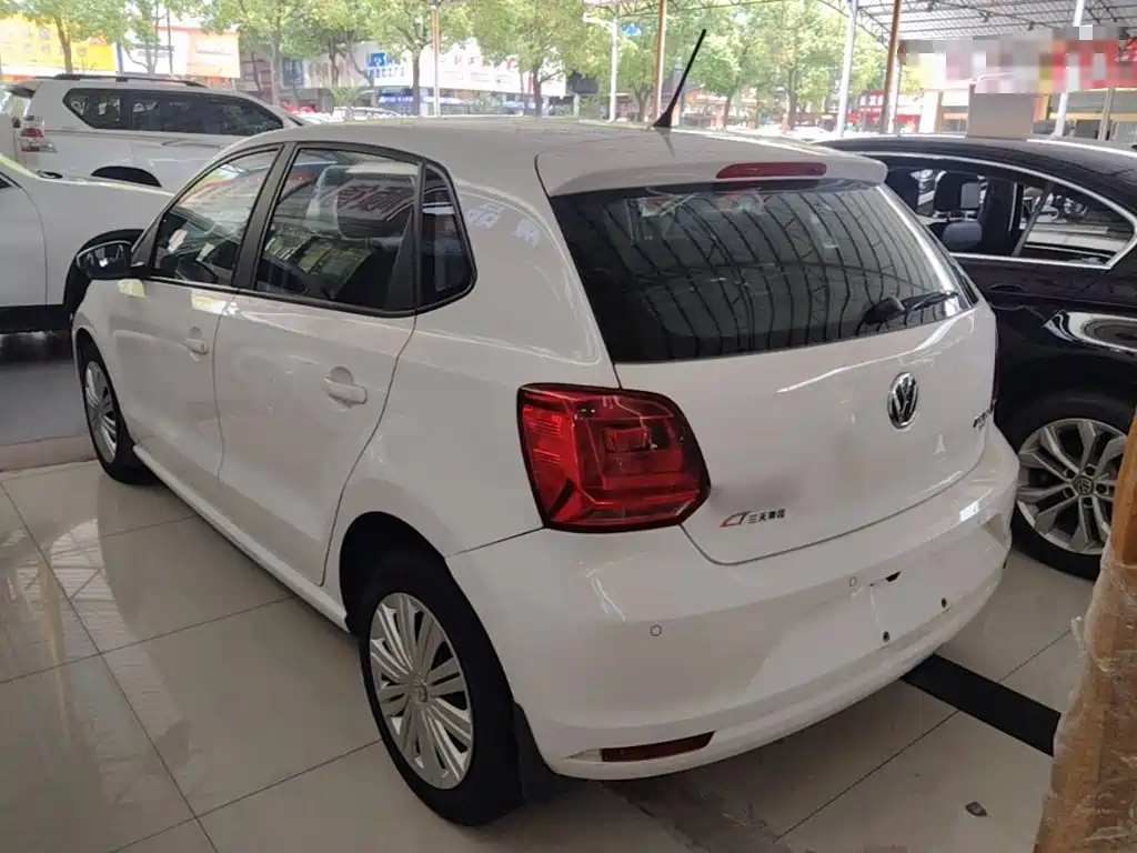 Volkswagen Polo — миниатюра 5