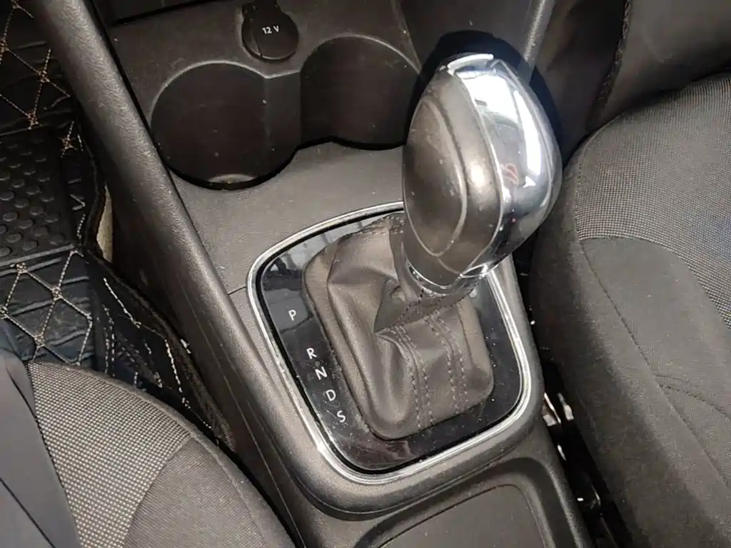 Volkswagen Polo — миниатюра 14