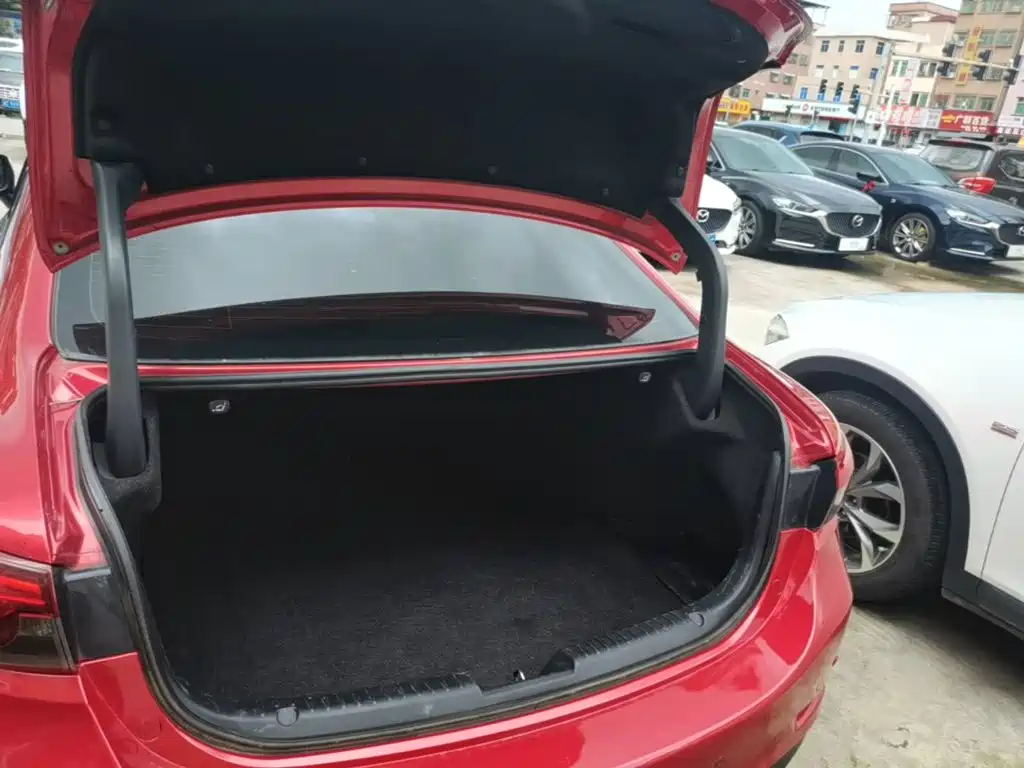 Mazda Atenza — миниатюра 19