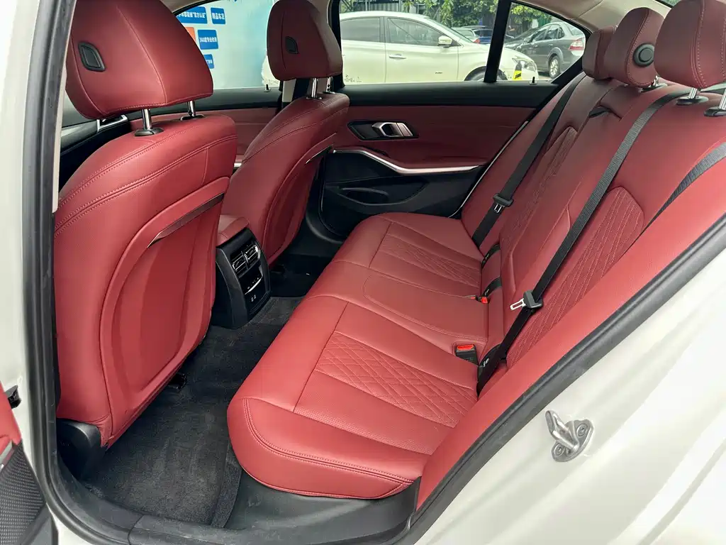 BMW 3 Series — миниатюра 9