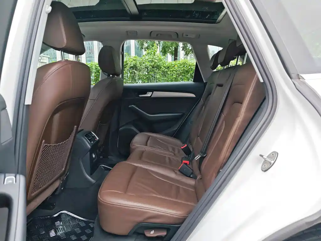 Audi Q5 — миниатюра 9