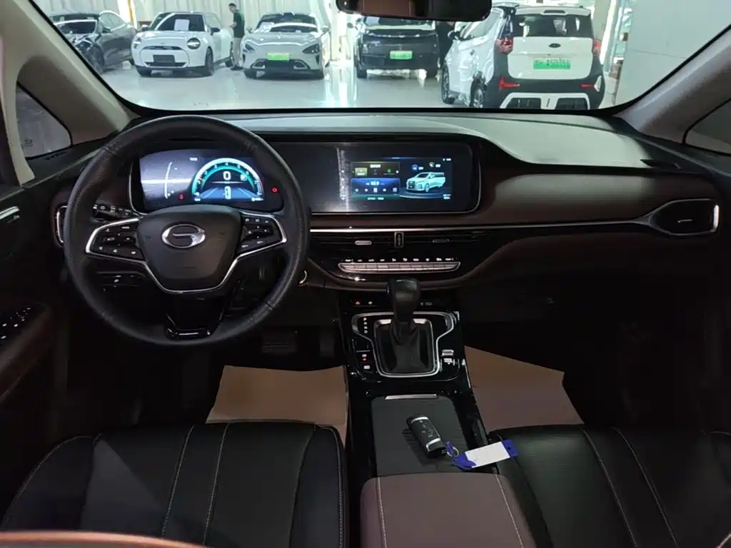GAC Motor Trumpchi M6 — миниатюра 10