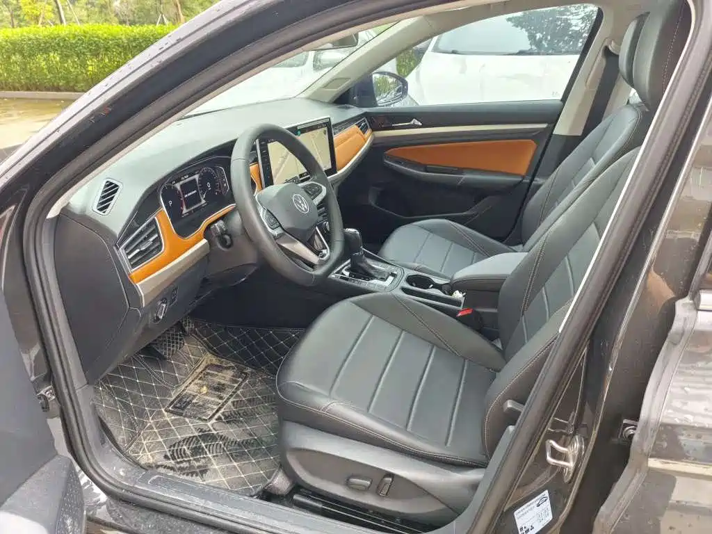 Volkswagen Bora — миниатюра 6