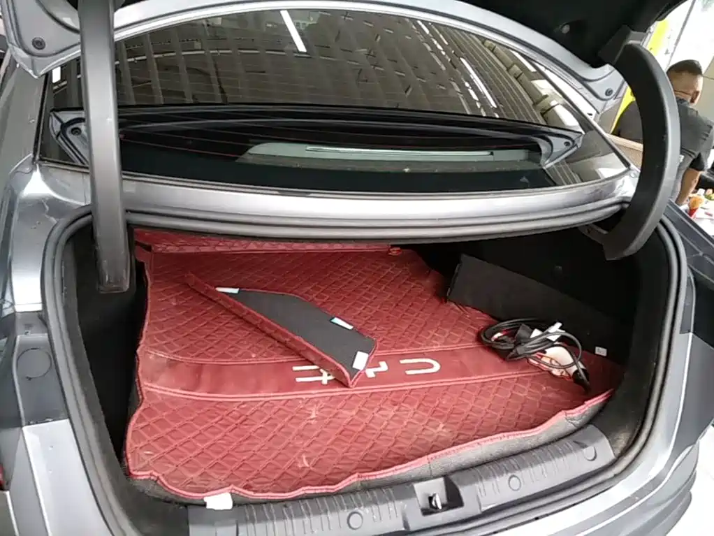 BYD Qin L — миниатюра 19