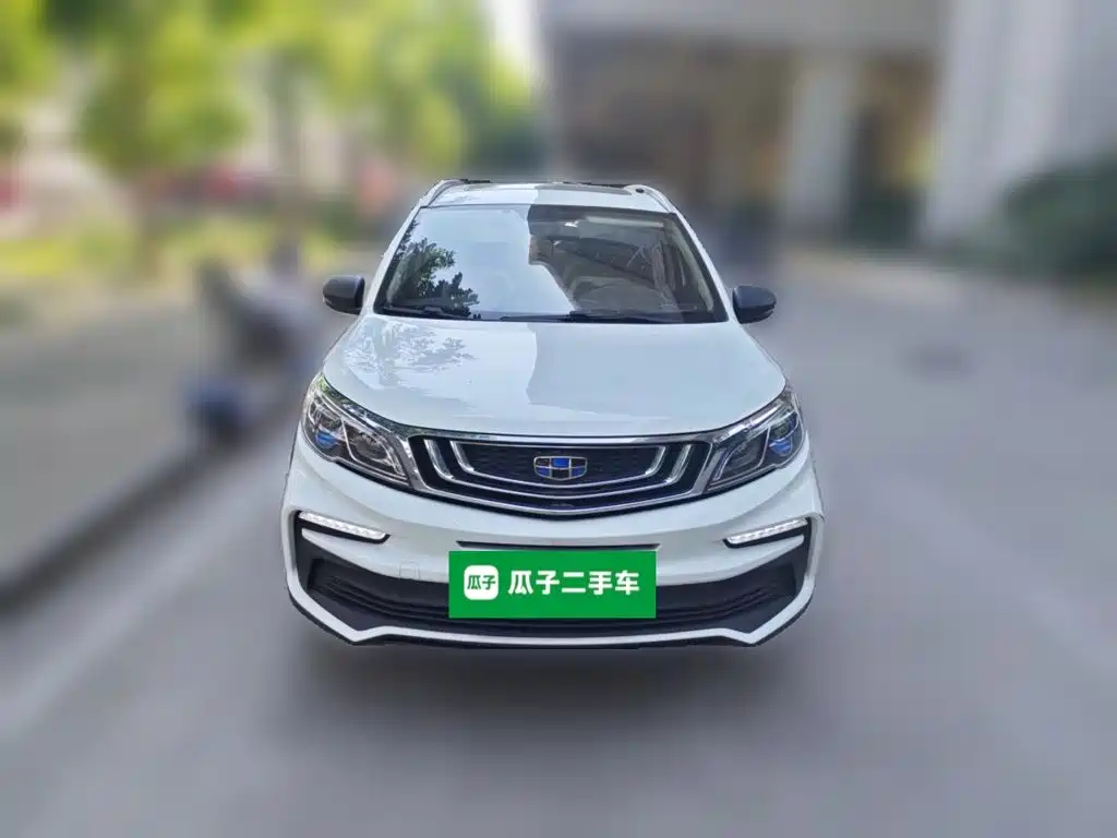 Geely Vision X3 — миниатюра 3