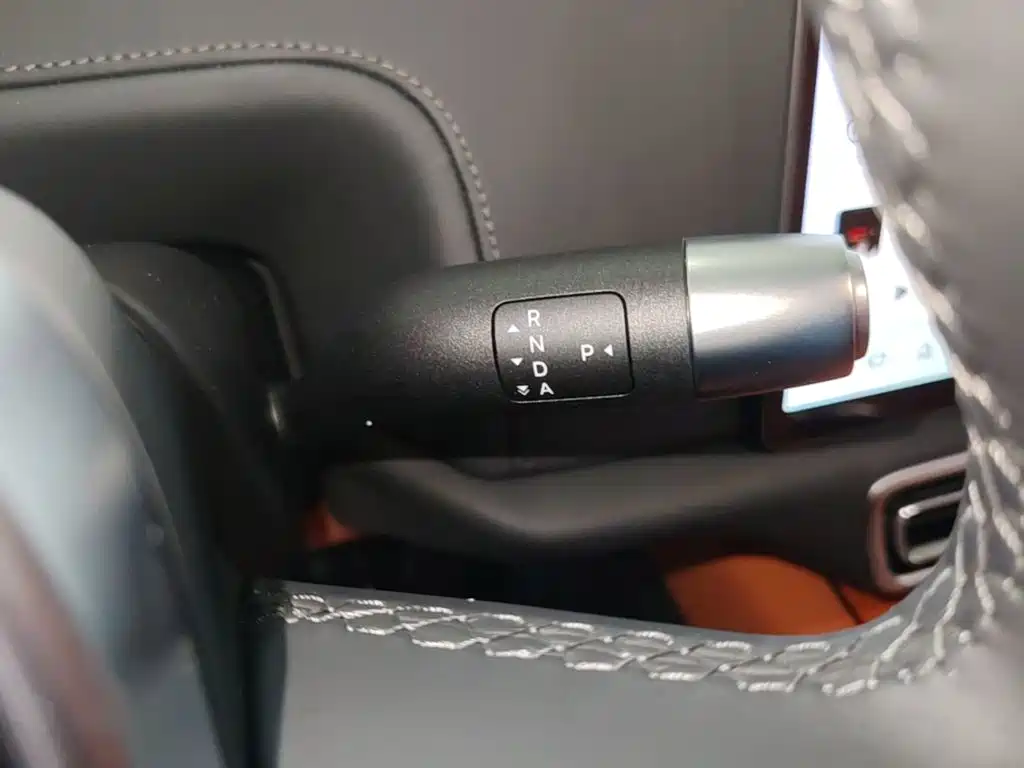 Li Auto Li L9 — миниатюра 14