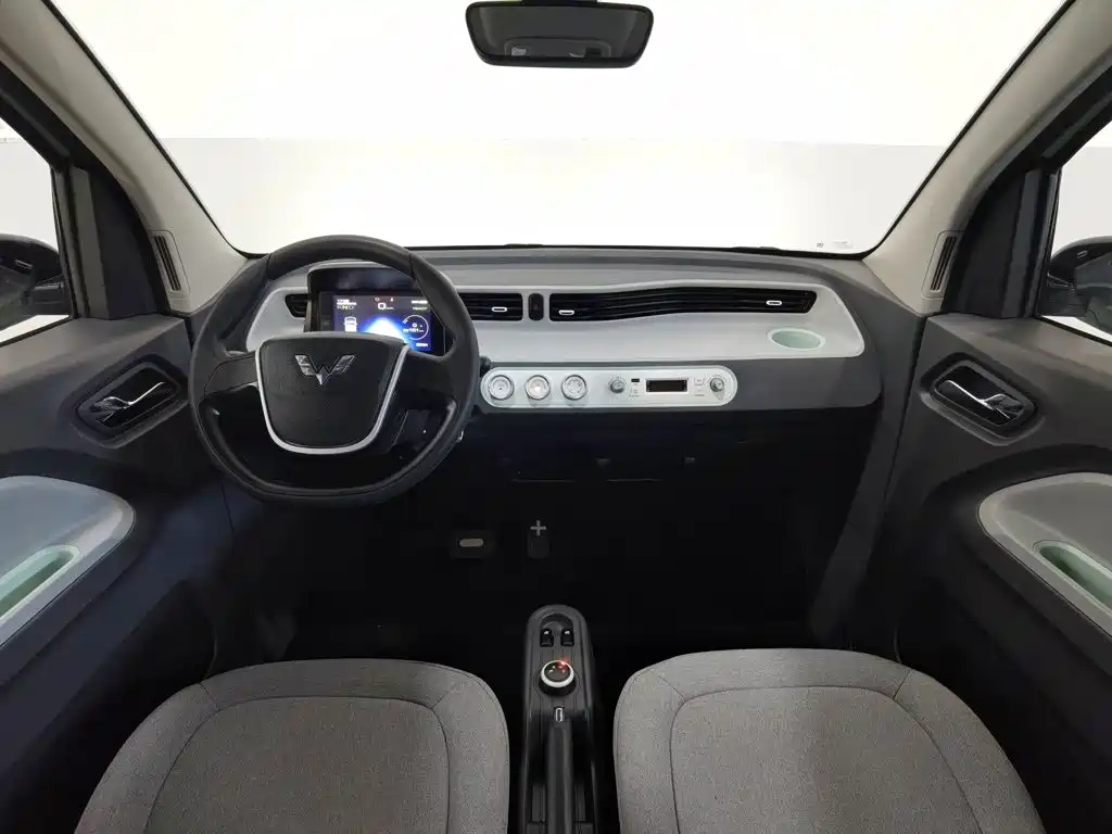 Wuling MINIEV — миниатюра 5