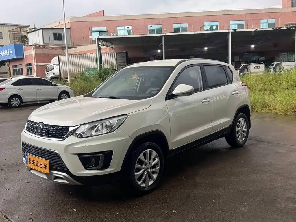 2016 BAIC Beijing X3 - zdjęcie 1 z 17