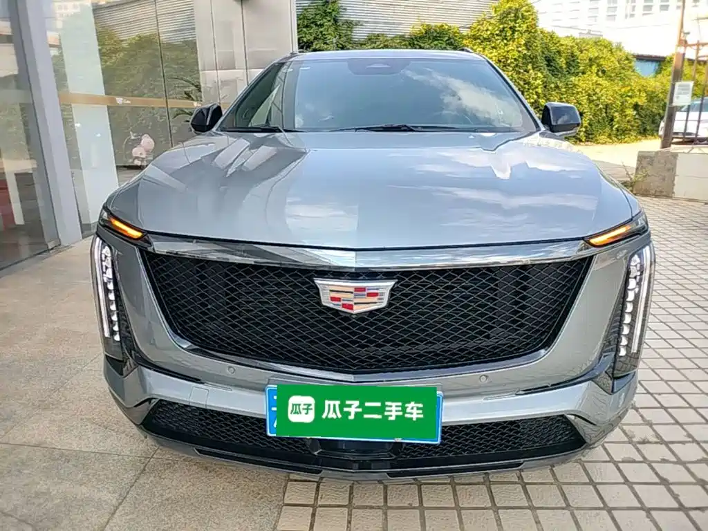 Cadillac XT5 — миниатюра 3