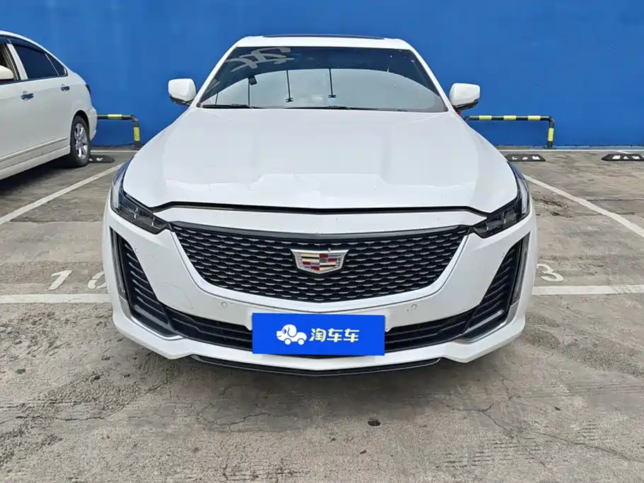Cadillac CT5 — миниатюра 2