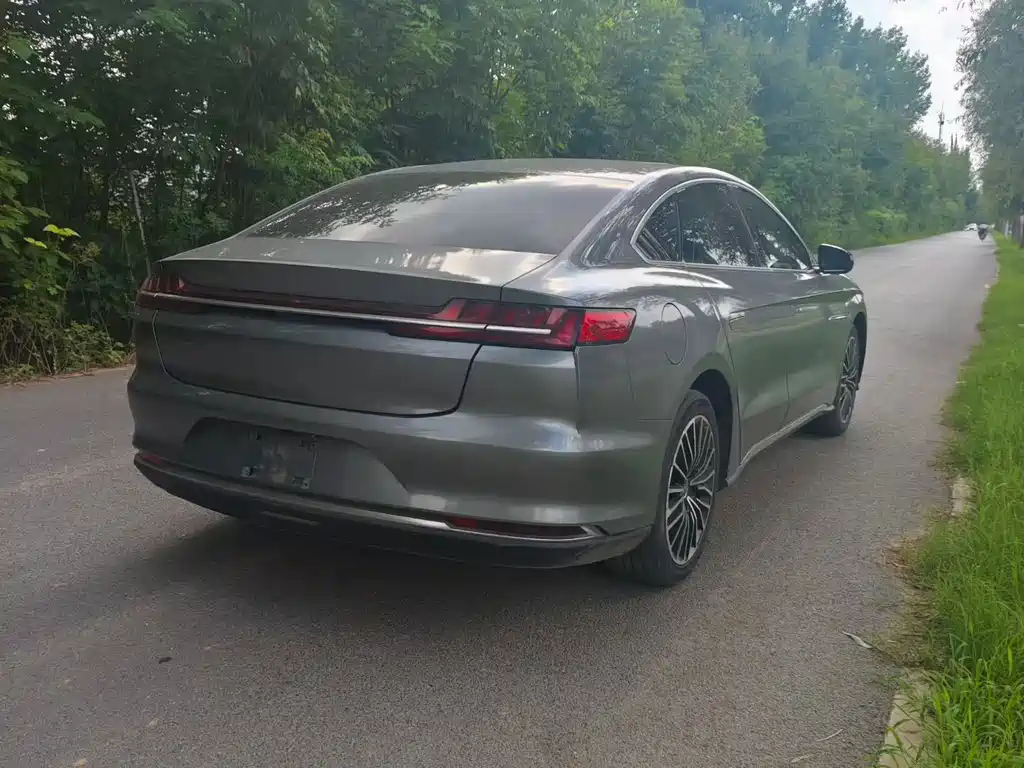 BYD Han — миниатюра 9