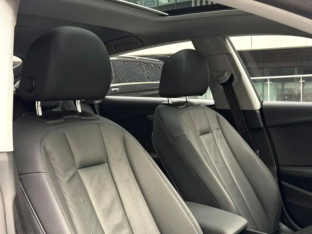 Audi A5 (Import) — миниатюра 6