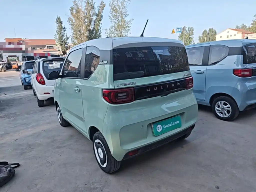 Wuling MINIEV — миниатюра 5