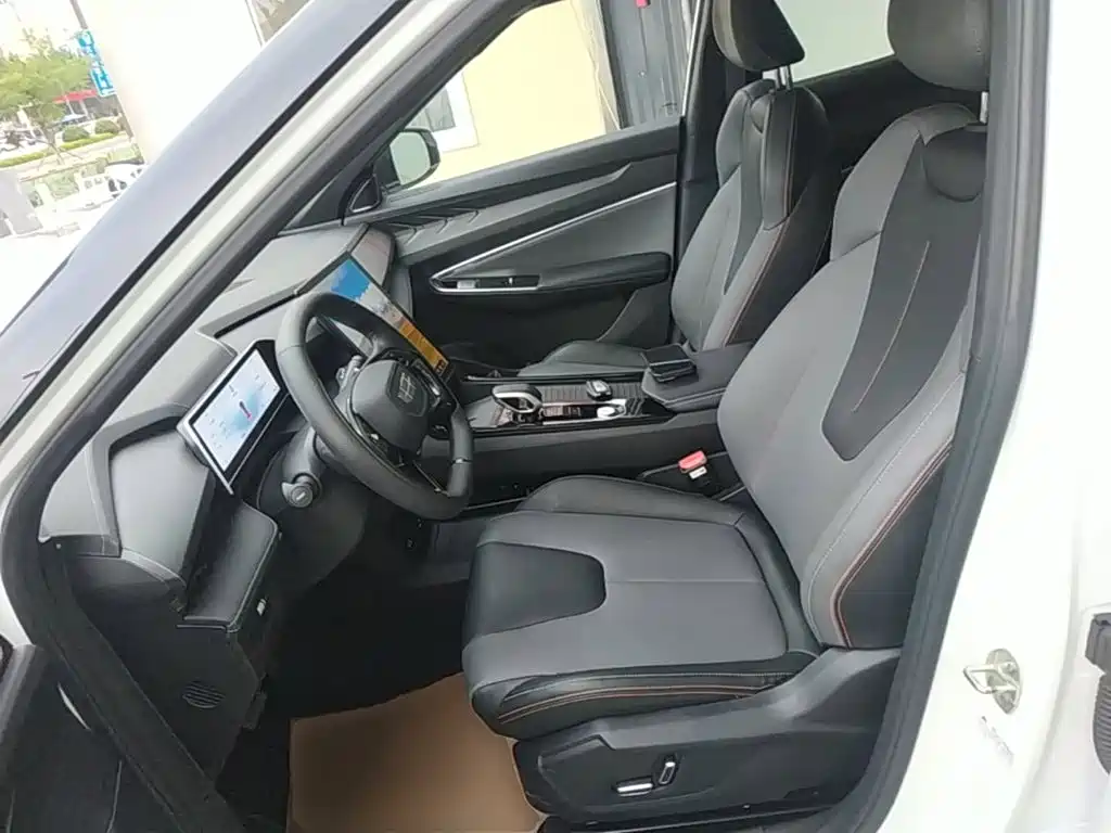 Geely Boyue — миниатюра 15