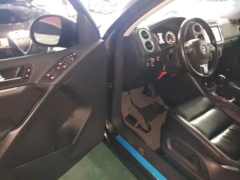 Volkswagen Tiguan — миниатюра 16