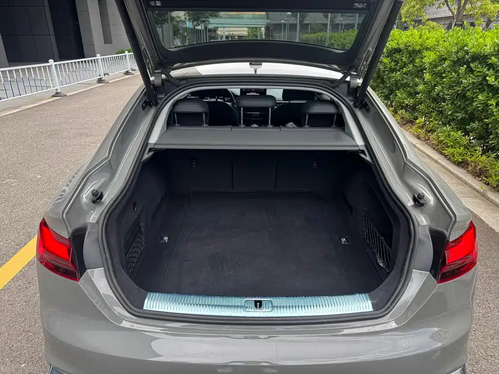 Audi A5 (Import) — миниатюра 15