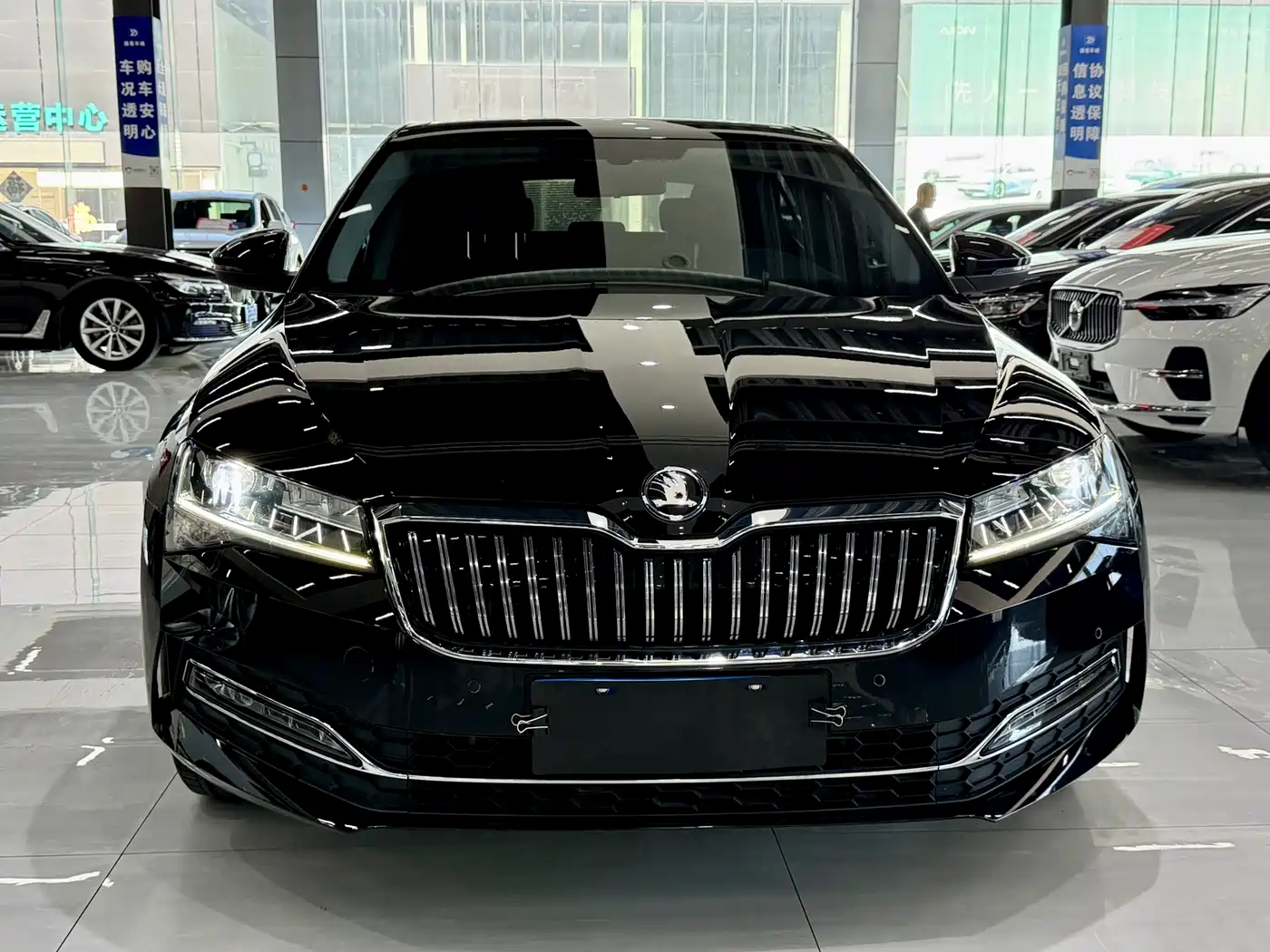 Skoda Superb 2023 Черный из Китая, фото 5