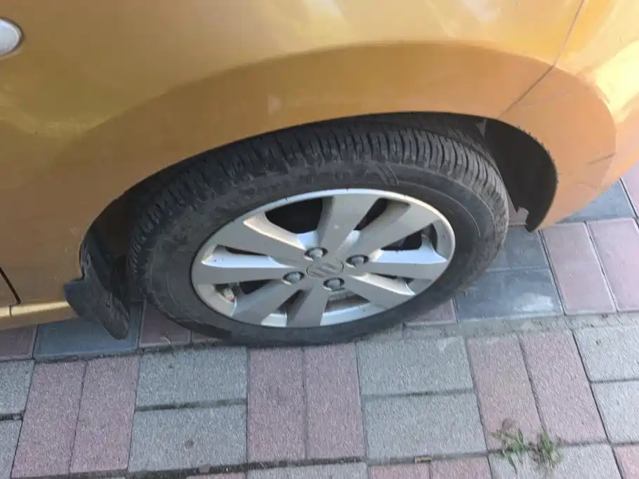 Suzuki Alto — миниатюра 6