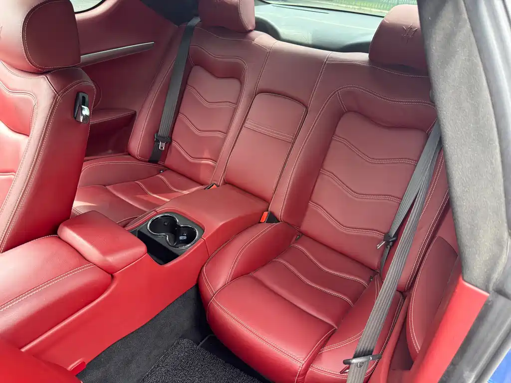 Maserati GranTurismo — миниатюра 13