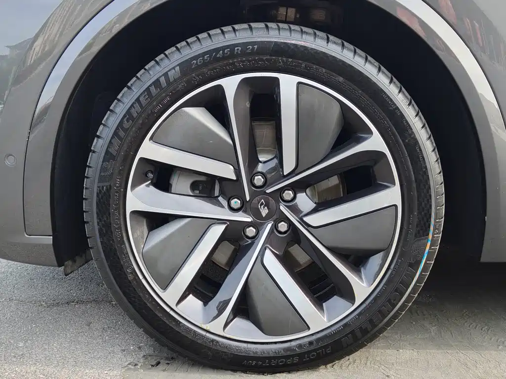 Li Auto Li L9 — миниатюра 16