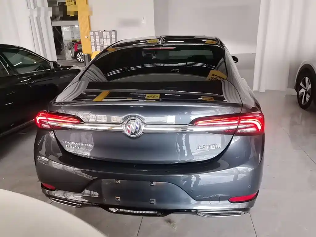 Buick LaCrosse — миниатюра 6