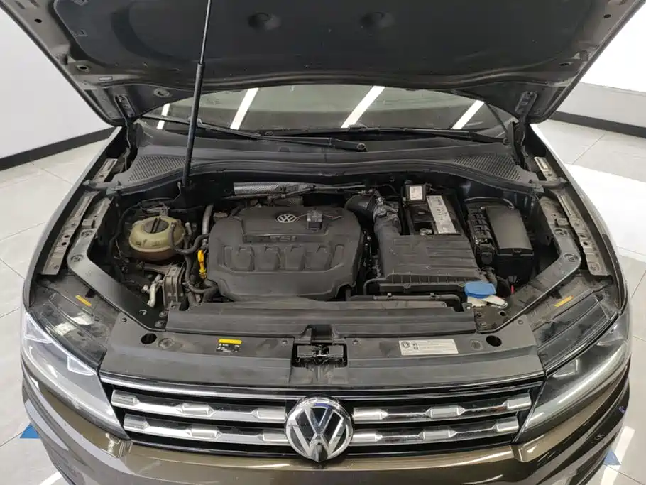 Volkswagen Tiguan L — миниатюра 10