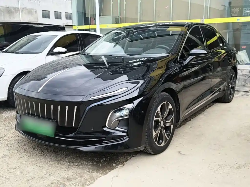 2023 Hongqi E-QM5 - zdjęcie 1 z 25