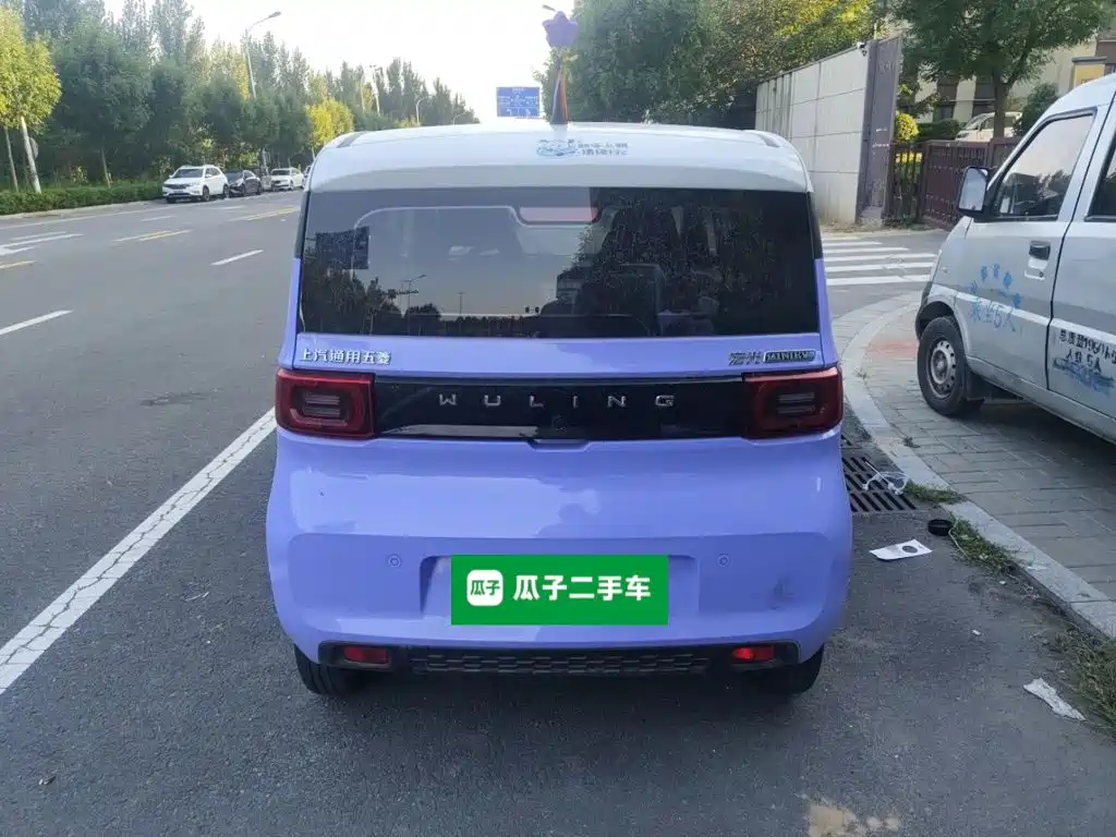 Wuling MINIEV — миниатюра 3