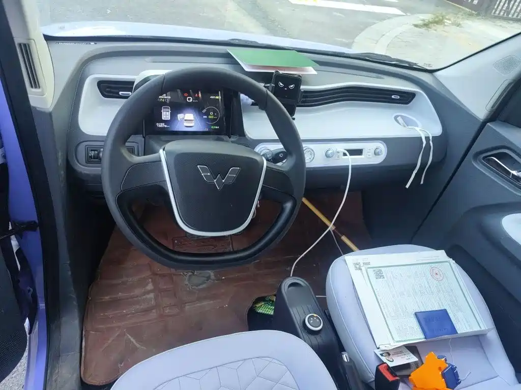Wuling MINIEV — миниатюра 5
