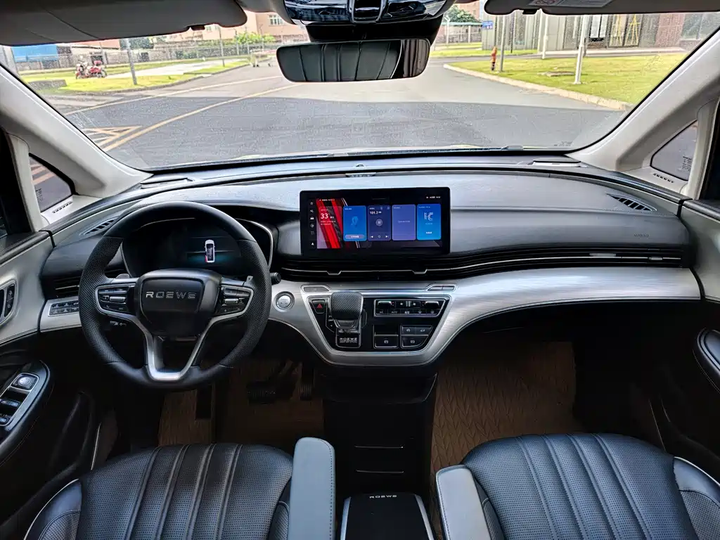 Roewe iMAX8 400TGI Supreme Series Honorable Edition, фото 9