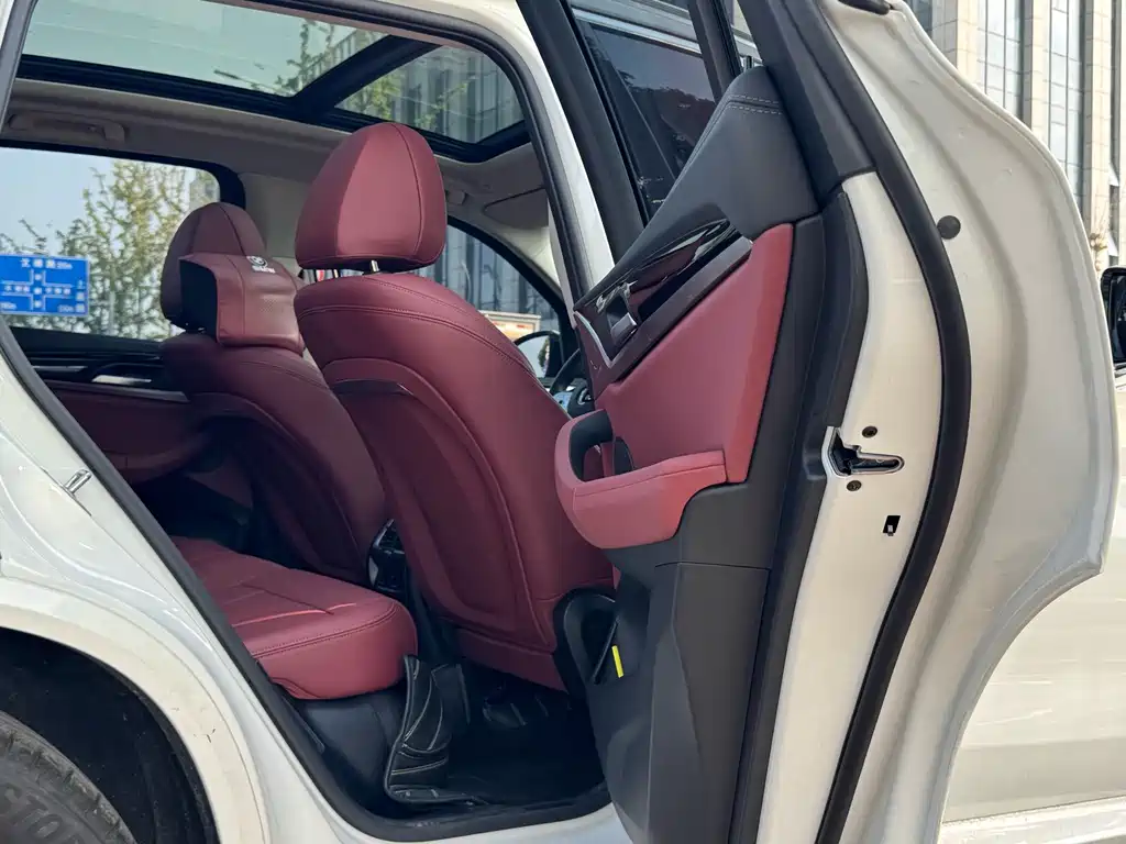 BMW X3 — миниатюра 14