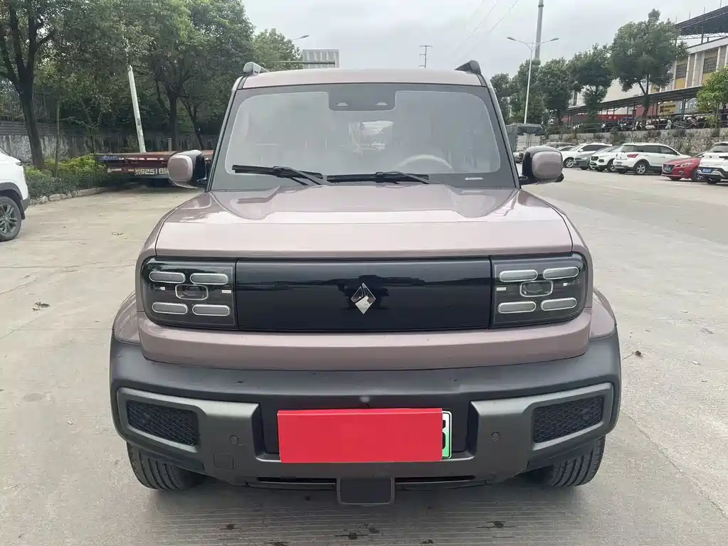 Baojun Yueye — миниатюра 2