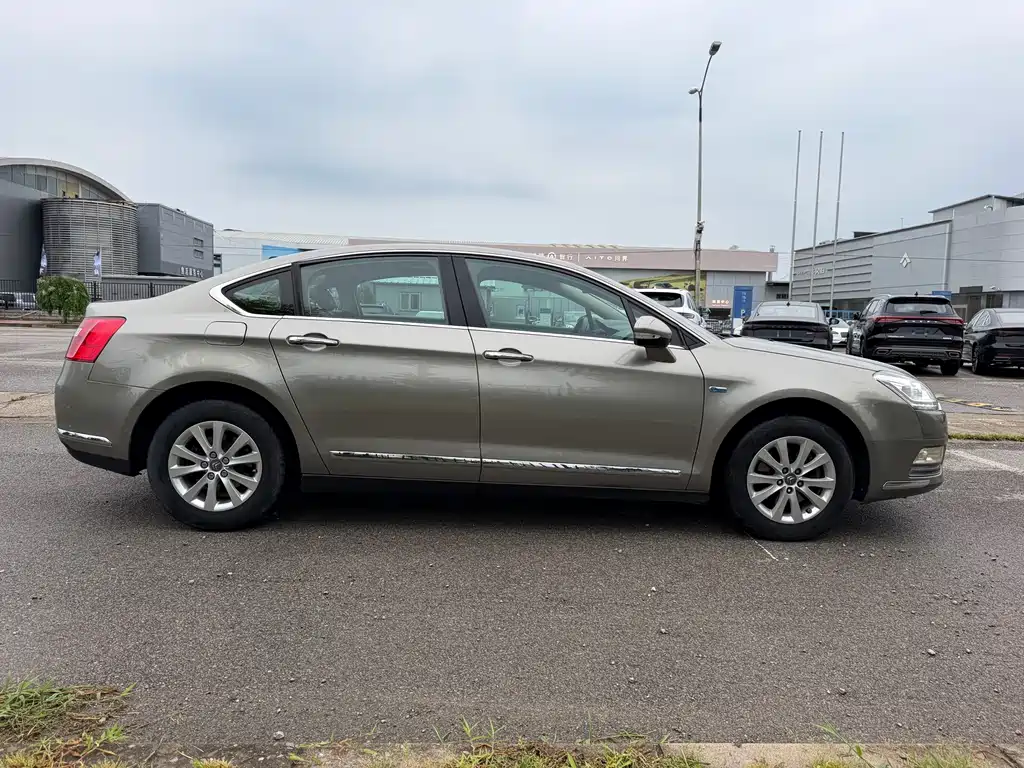 Citroen C5 — миниатюра 8