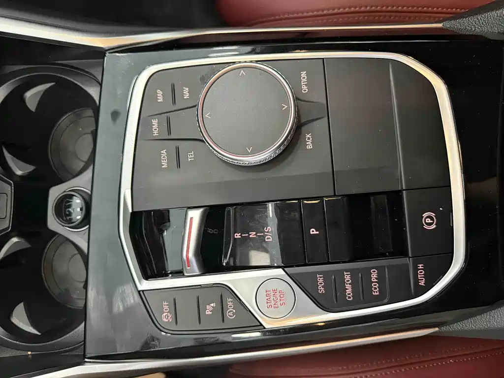 BMW 3 Series — миниатюра 13