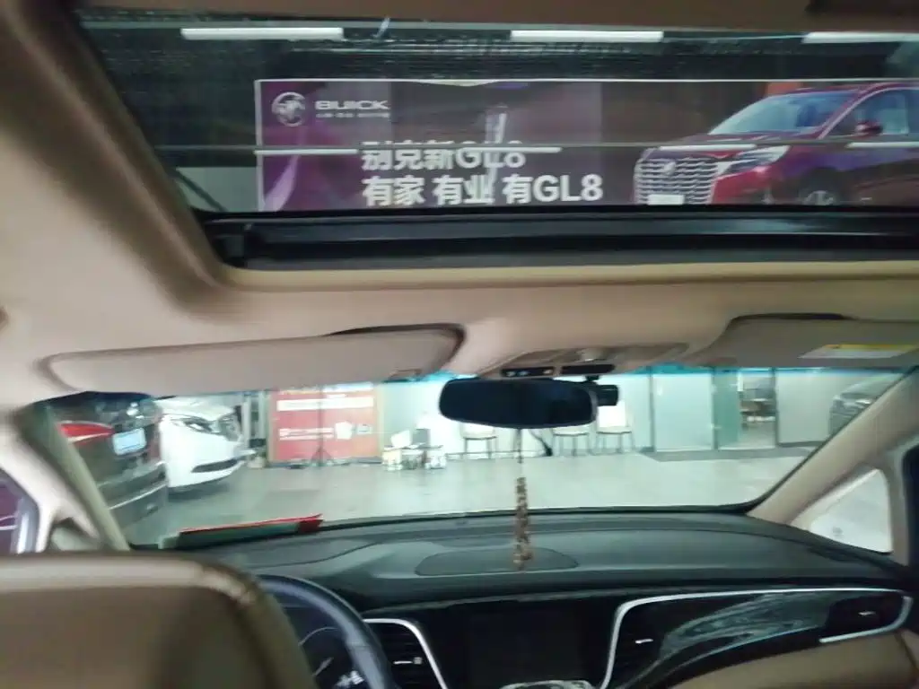 Buick GL8 — миниатюра 18