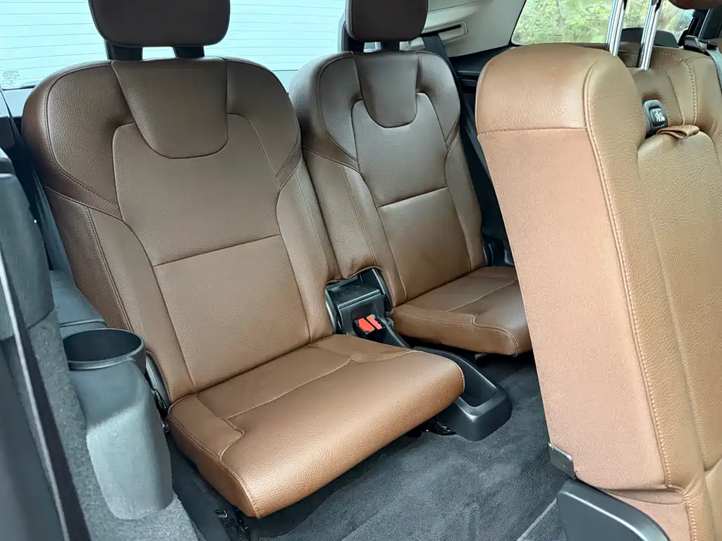 Volvo XC90 2019 T6 7 мест V