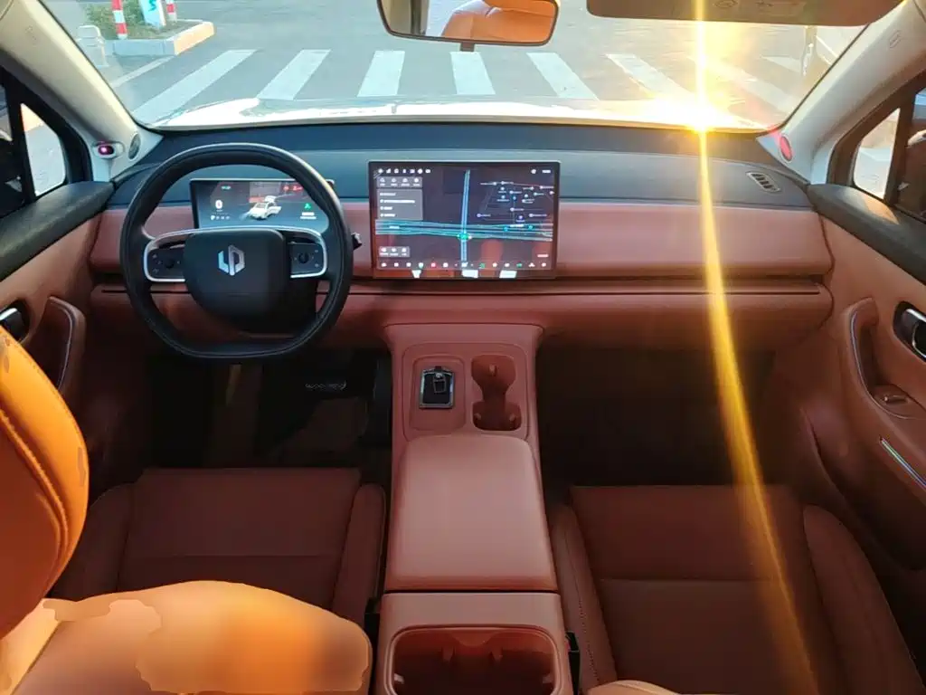 Leapmotor Leapmotor C10 — миниатюра 10