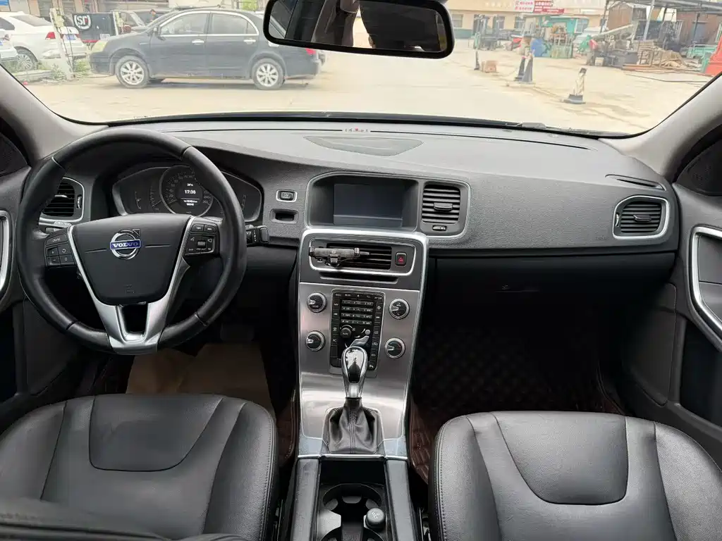 Volvo S60 2018 S60L T3
