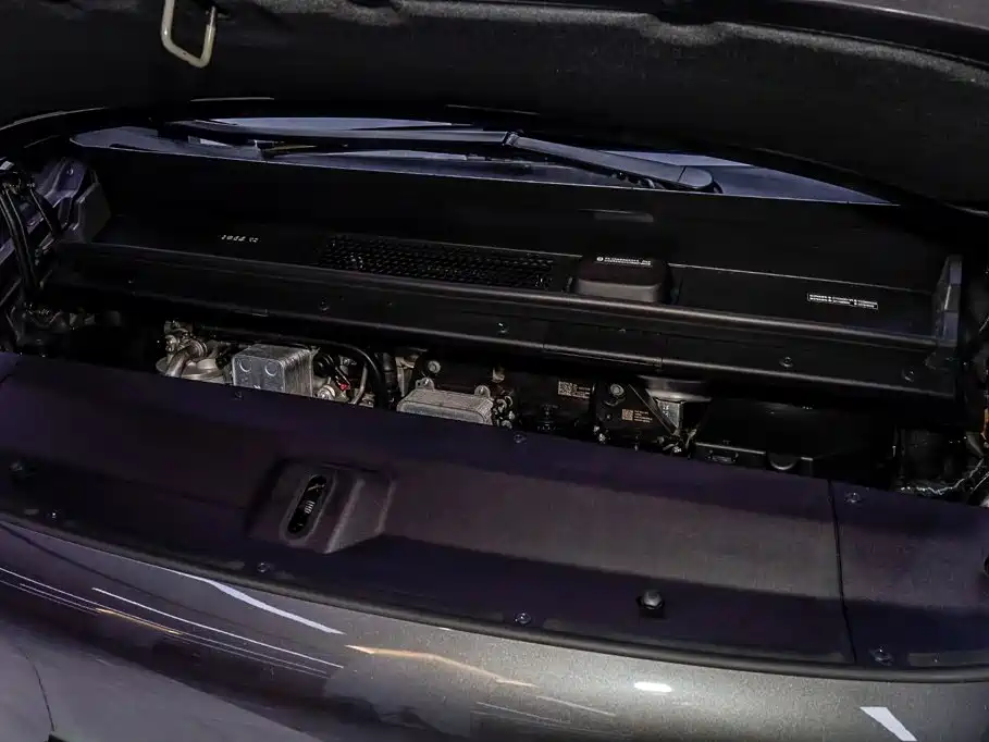 Li Auto Li MEGA — миниатюра 33