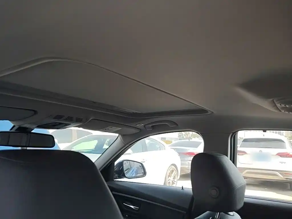 BMW 3 Series — миниатюра 18