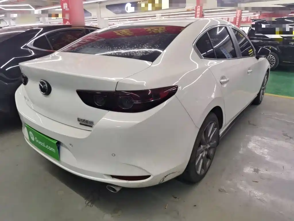 Mazda 3 Axela — миниатюра 7