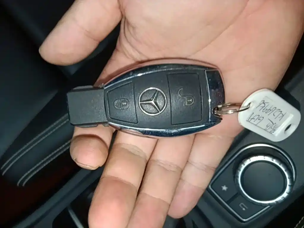 Mercedes-Benz GLA — миниатюра 9