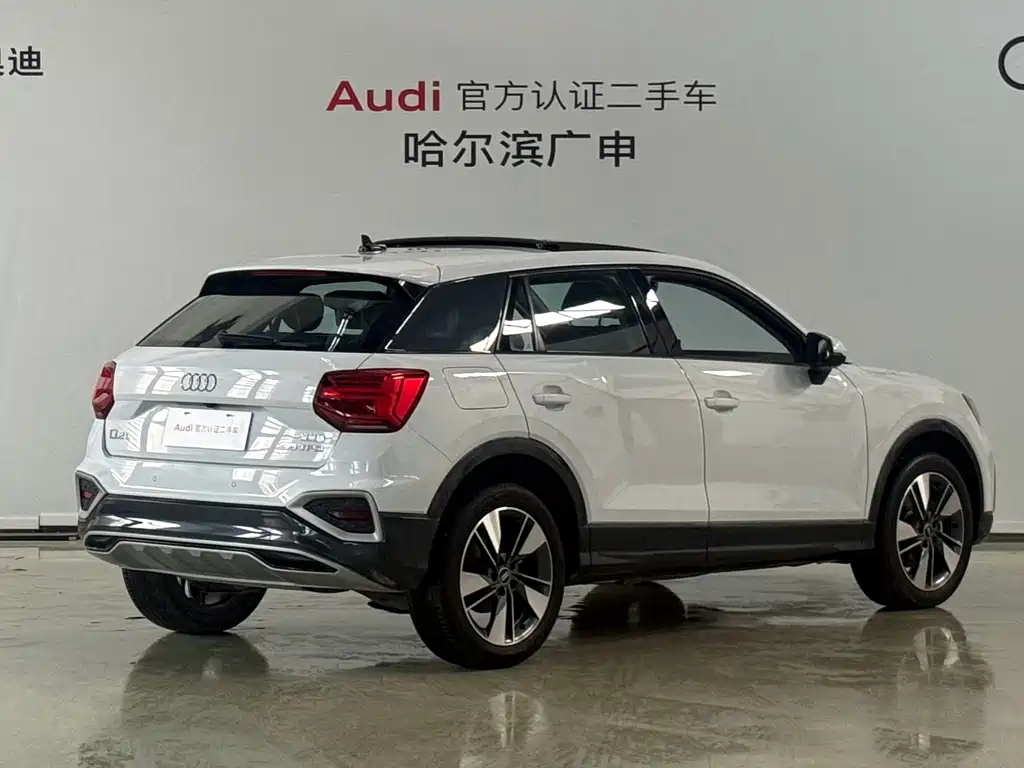 Audi Q2L — миниатюра 2