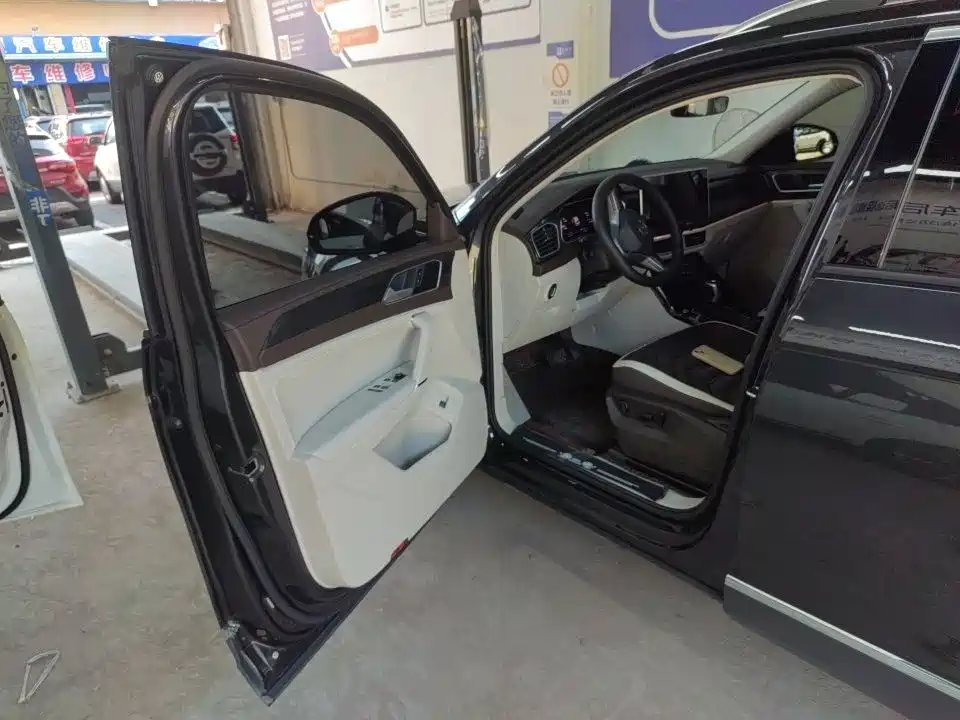 Volkswagen Tayron — миниатюра 4